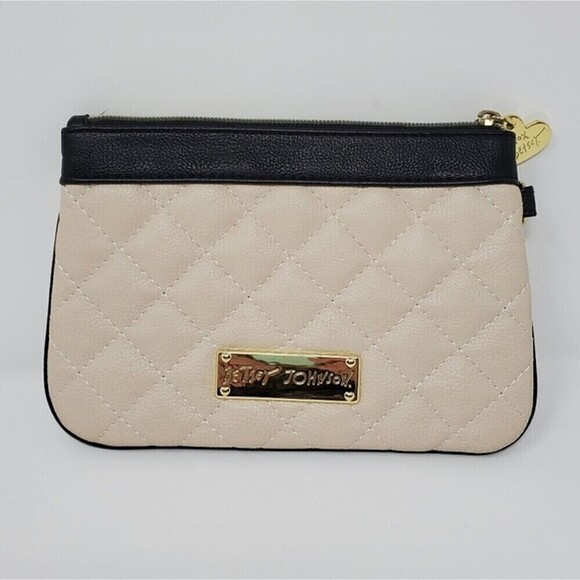 BETSEY JOHNSON Y2K SMALL CLUTCH WRISTLET ACCESSORY BAG & BLACK HEART PURSE CHARM - Picture 3 of 16